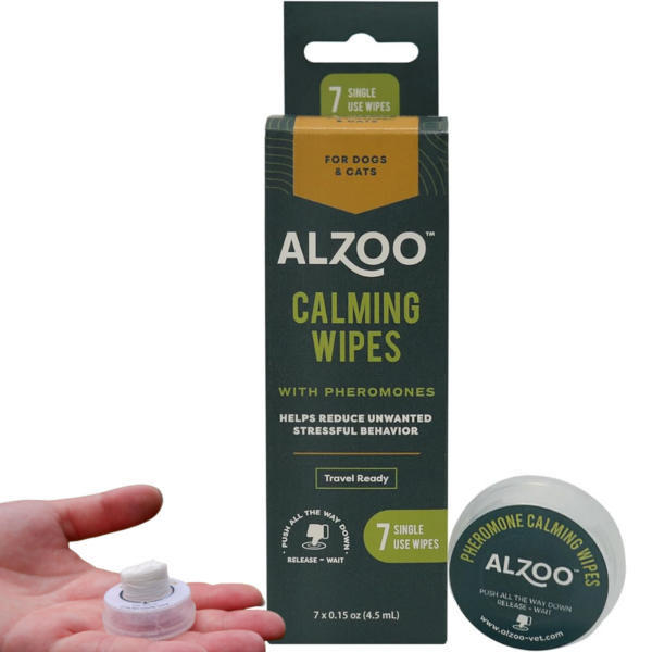 Calming Wipes with Pheromones for Cats and Dogs